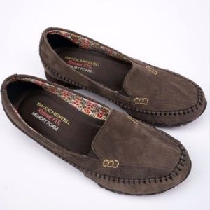 Skechers 7.5M brown suede slip on moccasins NEW